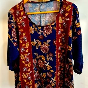 Sale: Cathy Daniels top great with jeans or work top clean no smoke